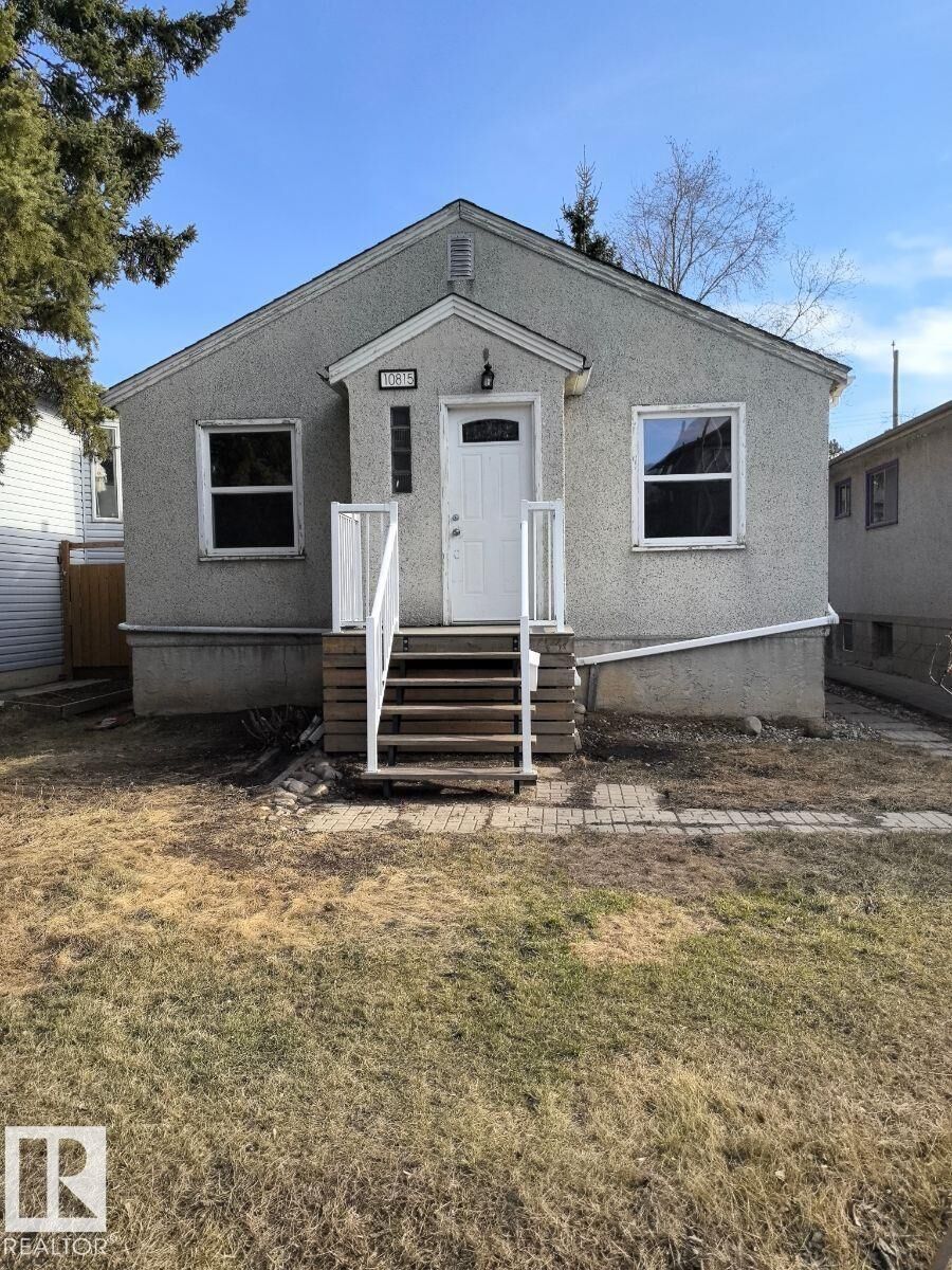 Property Photo:  10815 68 Avenue NW  AB T6H 2B7 