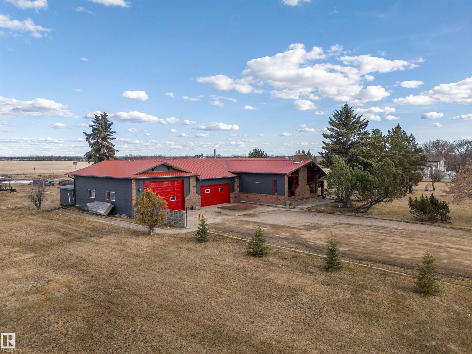 Property Photo:  61323 RR 455  AB T9N 2G8 