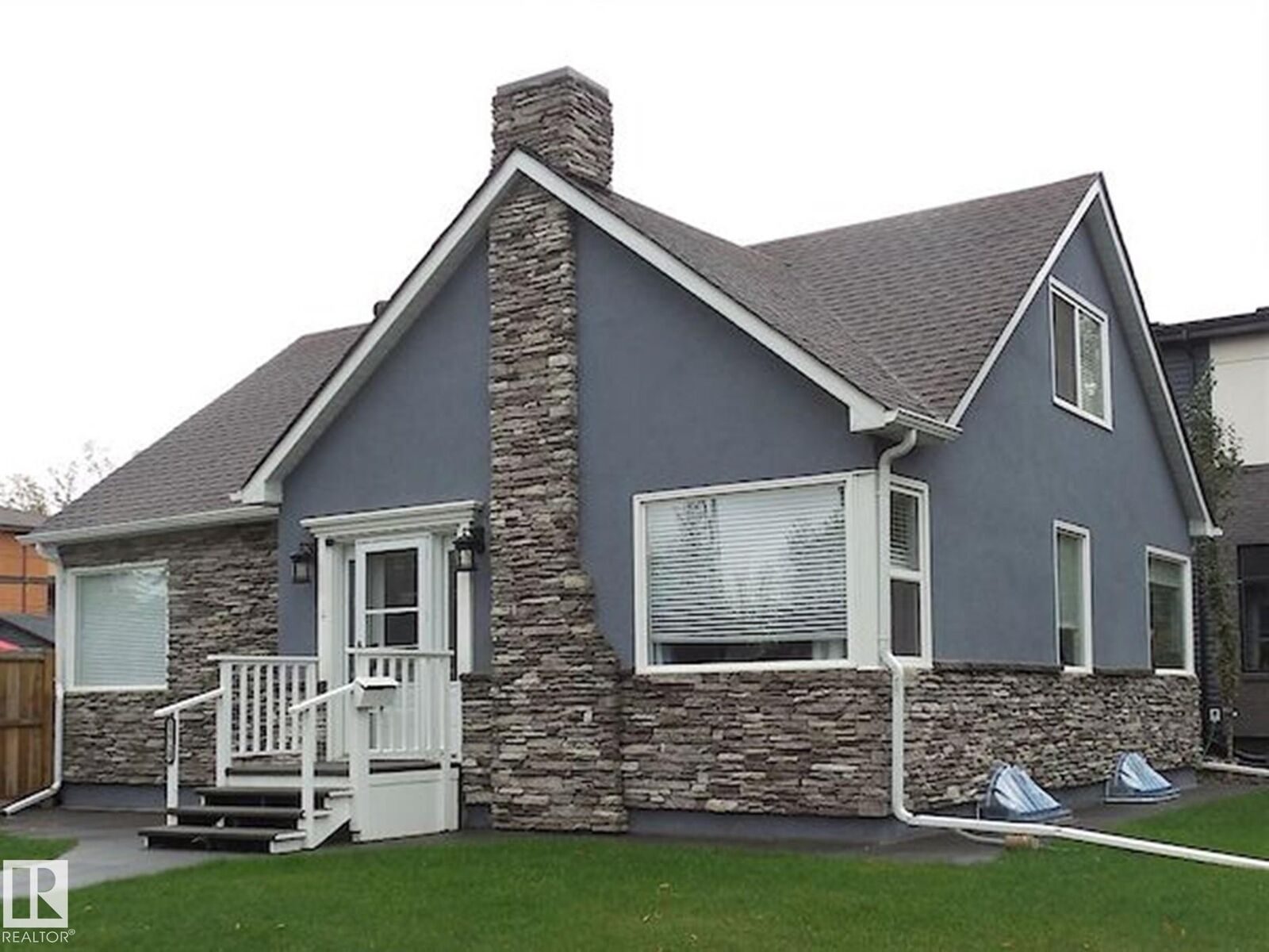 Property Photo:  12729 108 Avenue NW  AB T5M 2B8 