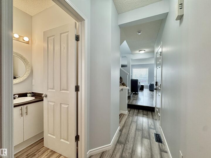 Property Photo:  51 Galloway Wynd  AB T8L 0A3 