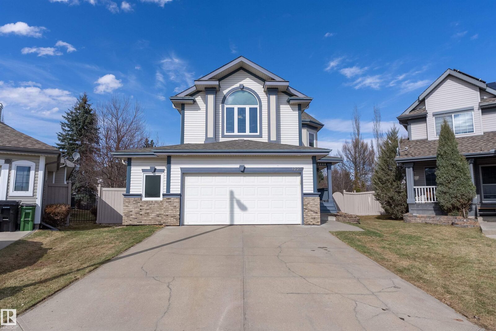Property Photo:  1223 117 Street NW  AB T6J 7E5 