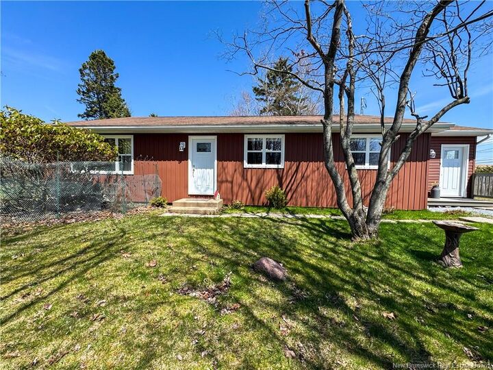 Property Photo:  45 Saunders Drive  NB E2E 1J4 