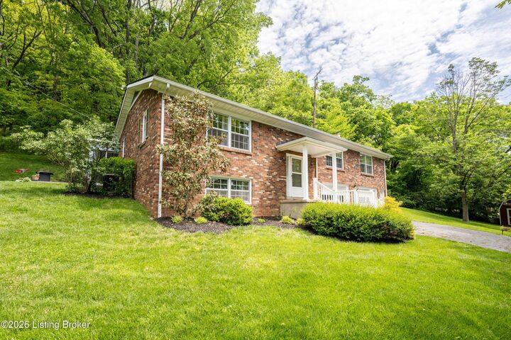 Property Photo:  2043 Lock Rd  KY 41008 