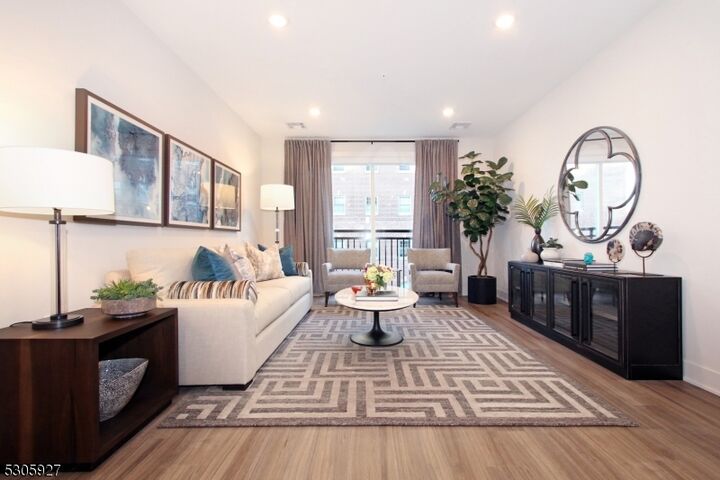 Property Photo:  30 Court St  E 114 58  NJ 07960 