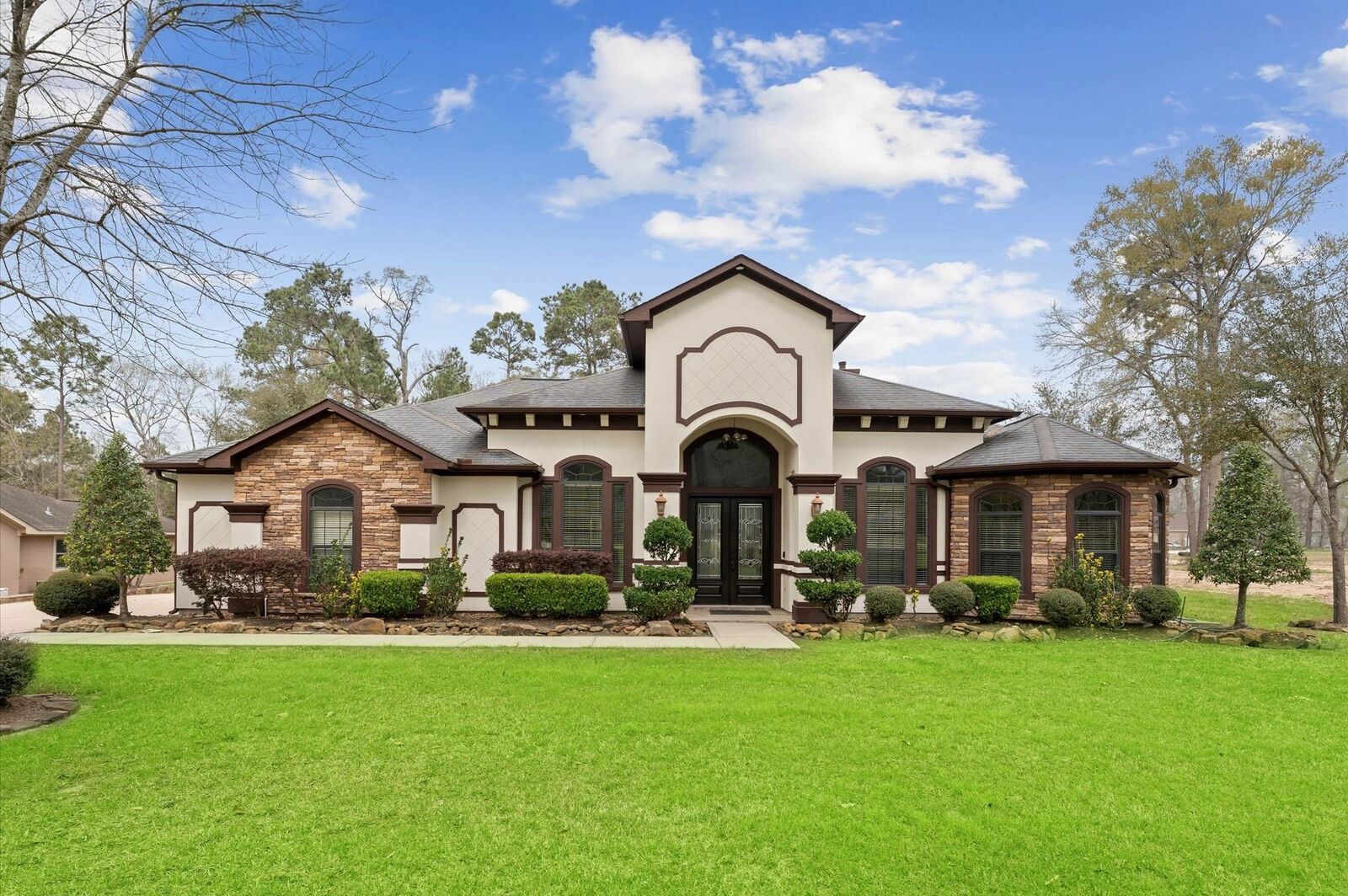 Property Photo:  18316 Wisp Willow Way  TX 77365 