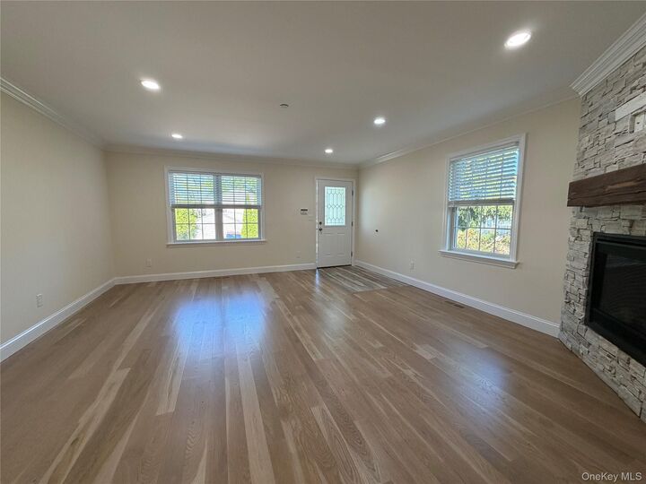 Property Photo:  94 Thatcher Avenue  NY 10528 