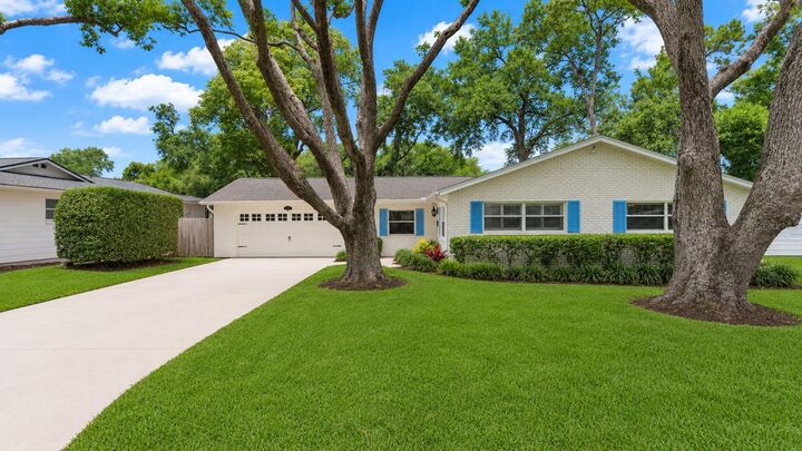 Property Photo:  1761 Tippicanoe Trail  FL 32751 