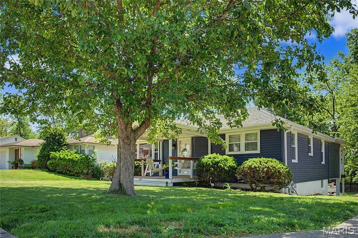 Property Photo:  1725 Stoddard Street  MO 63701 