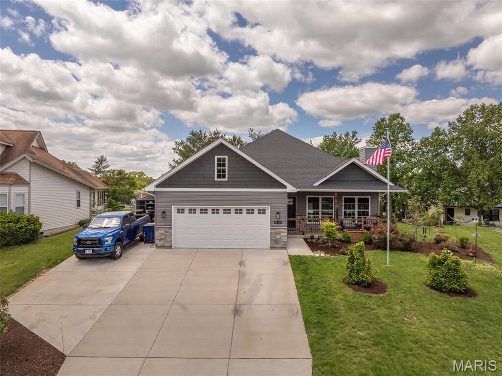 Property Photo:  10465 Village Lane  MO 63348 