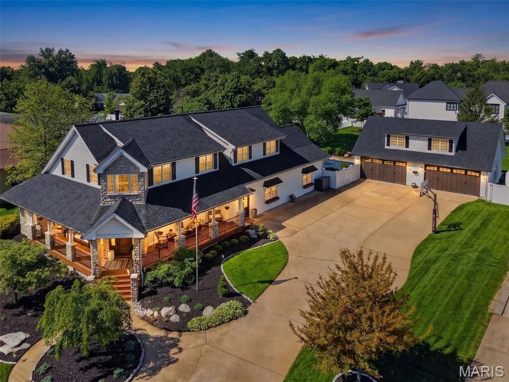 Property Photo:  9801 Hilltop Drive  MO 63128 