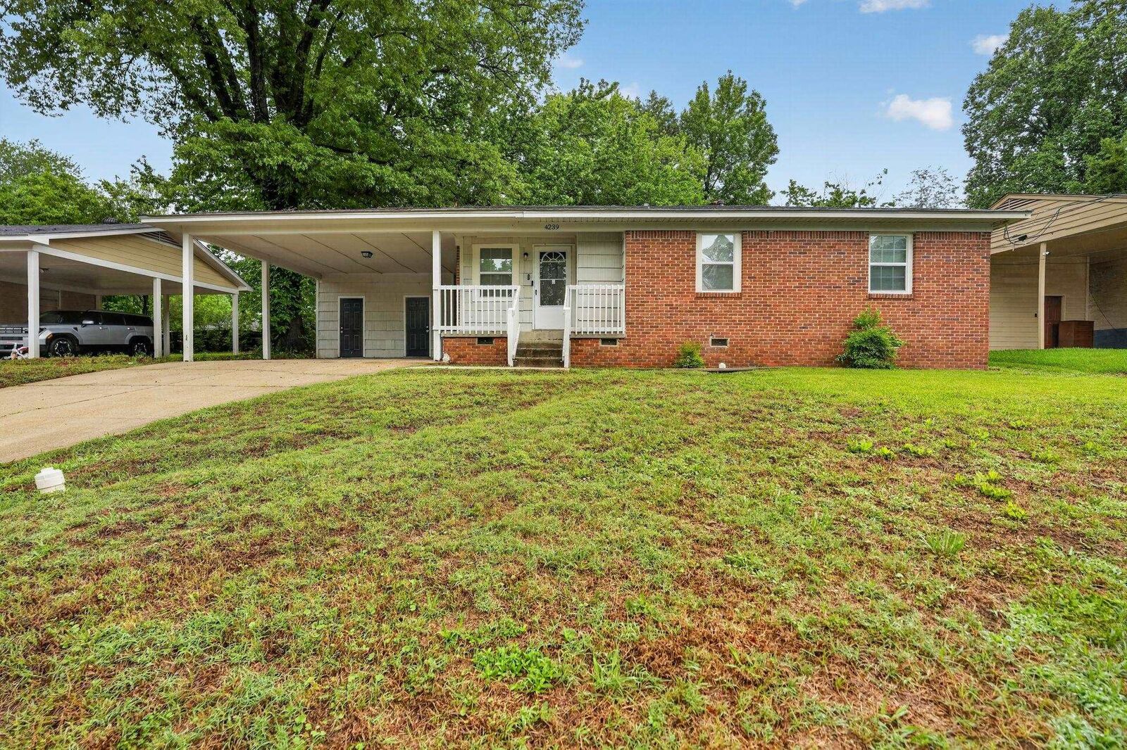 Property Photo:  4239 Coventry Dr  TN 38127 