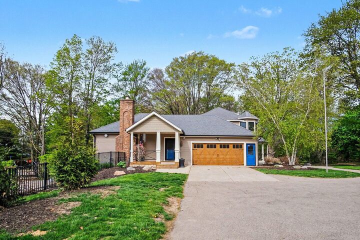 Property Photo:  5030 Rosewood Lane  MI 49426 