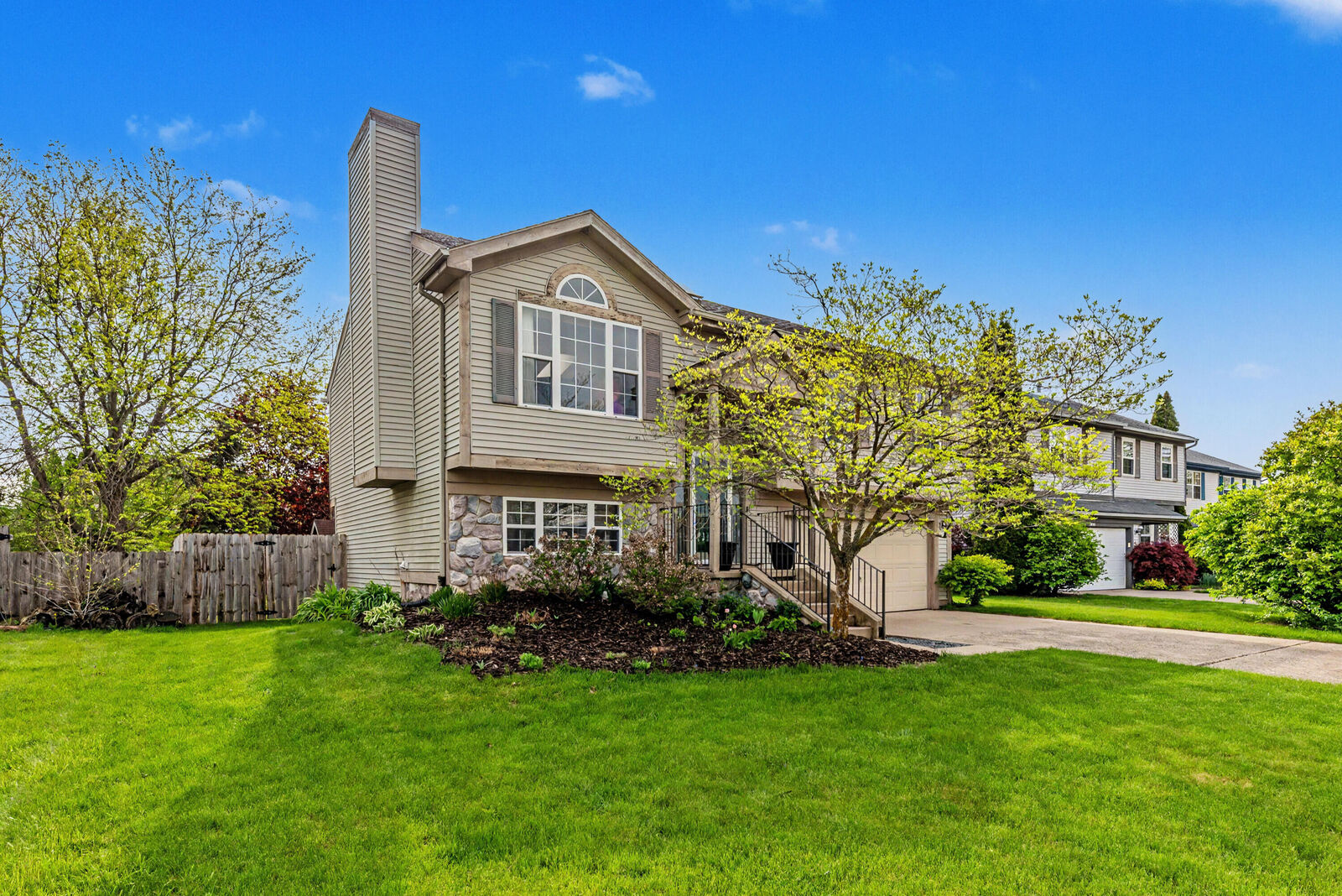 Property Photo:  7039 Saint Andrews Drive  MI 48197 