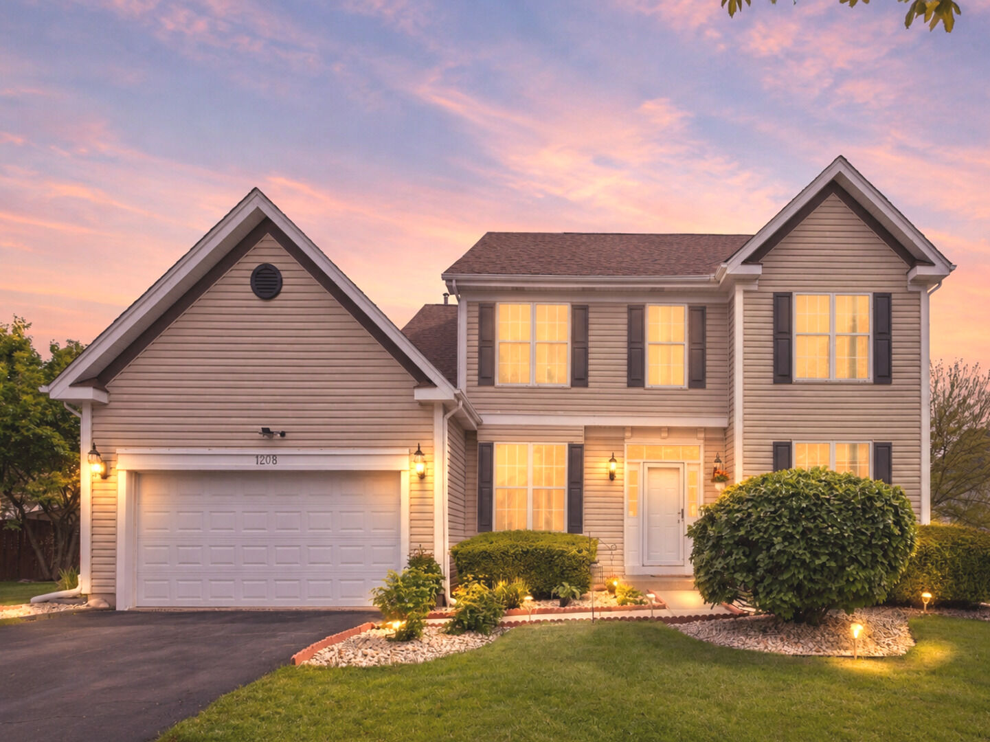 Property Photo:  1208 Amaranth Drive  IL 60564 
