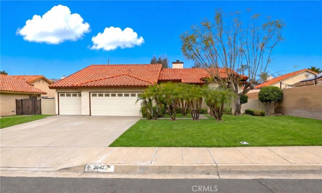 Property Photo:  3842 N Sweet Leaf  CA 92377 