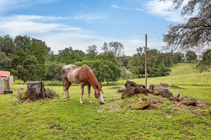 Property Photo: 2476 Frontier Road CA 95603
