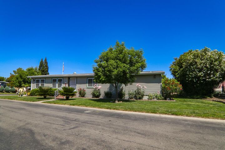 Property Photo:  321 Kaseberg Drive  CA 95678 