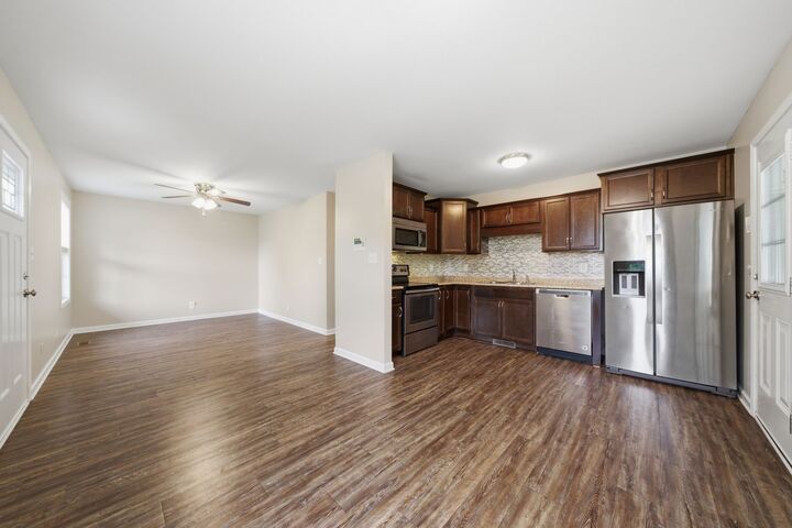 Property Photo:  1578 Barrett Dr  TN 37043 