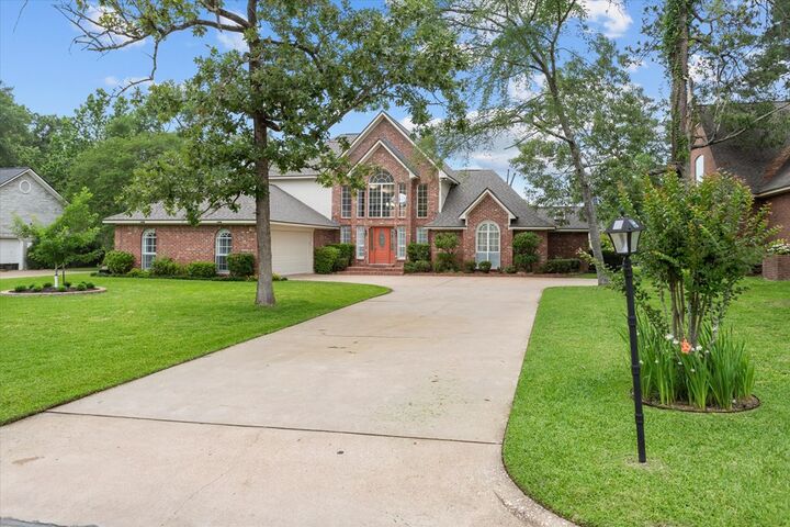 Property Photo:  123 Crown Colony Drive  TX 75901 