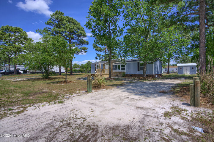 Property Photo:  108 N Queens Street  NC 28539 
