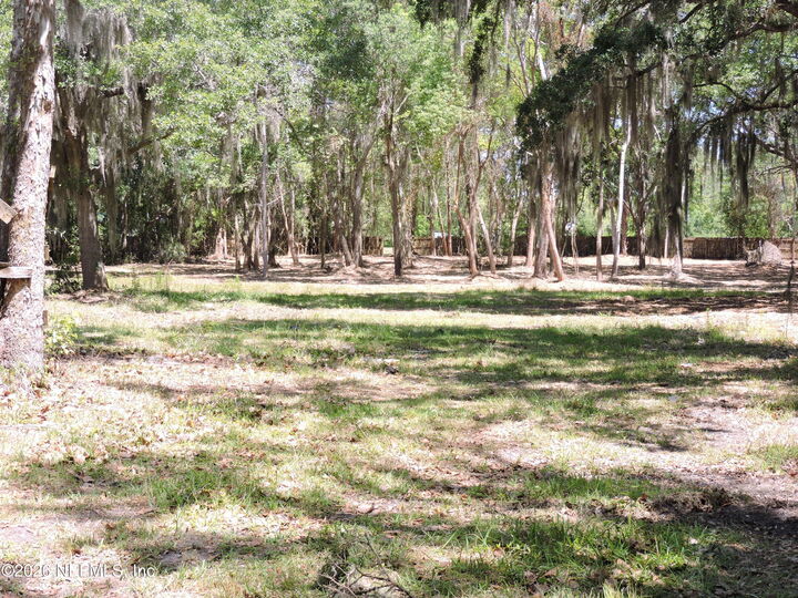 Property Photo: 3713 Cedar Point Road FL 32226