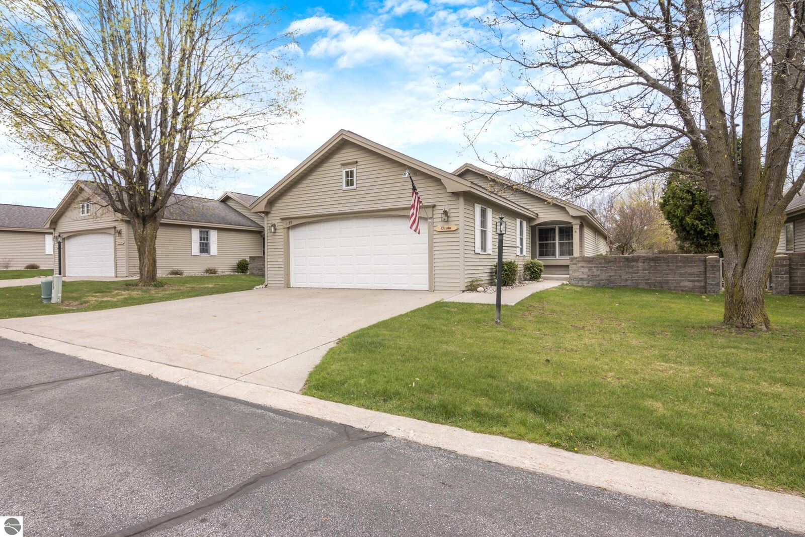 Property Photo:  1179 Hemingway Lane  MI 49686 