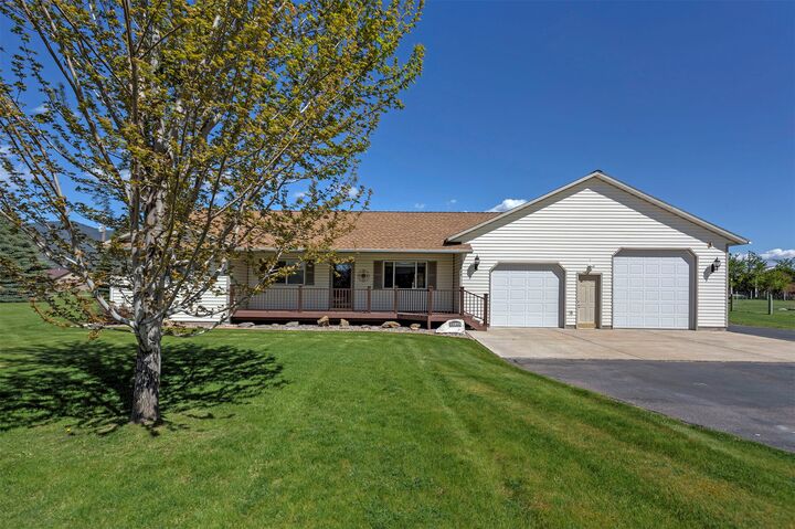 Property Photo:  16000 Lemazion Place  MT 59834 