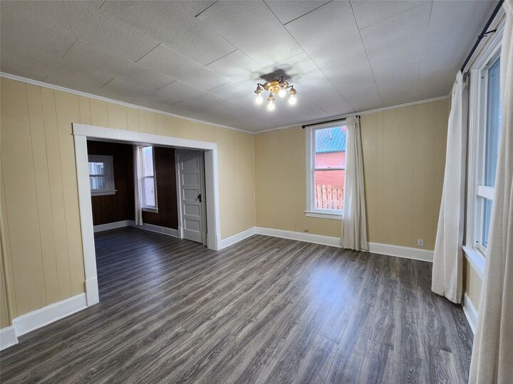 Property Photo: 504 N 2nd Street MT 59840