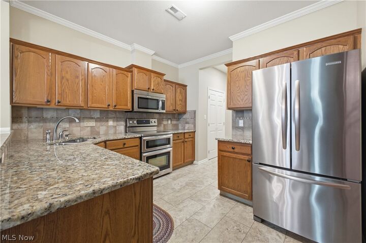 Property Photo:  27 D Hunters Woods Drive  OH 44406 