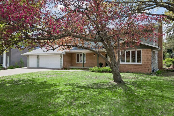 Property Photo:  8817 Westmoreland Lane  MN 55426 
