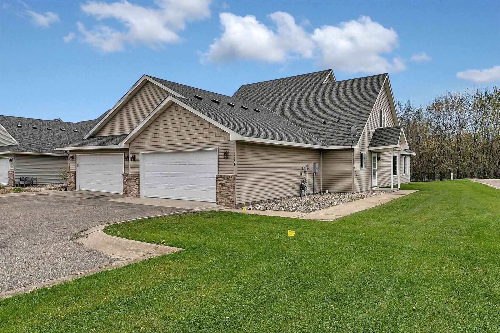 Property Photo:  114 Iverson Street W  MN 56374 