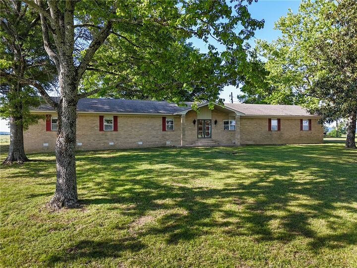 Property Photo:  2475 Pine Street  AR 72843 