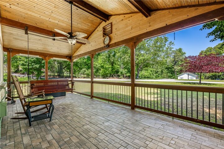 Property Photo:  87 Rivercliff Road  AR 72756 