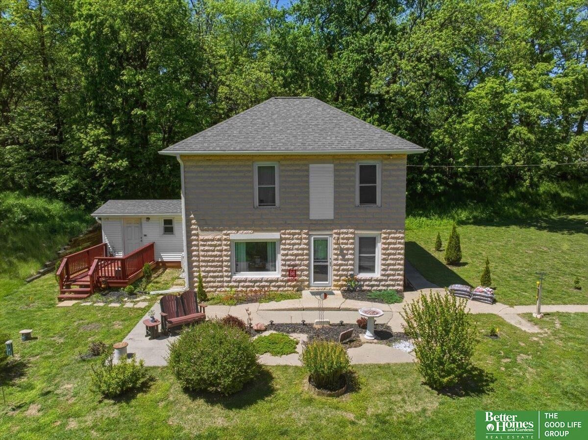 Property Photo:  64443 735 Road  NE 68421 