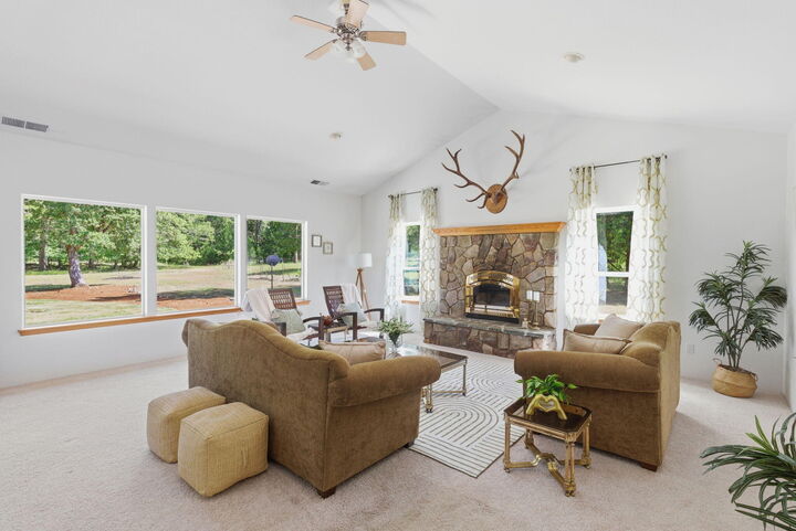 Property Photo:  45 Marble Mountain Road  OR 97527 