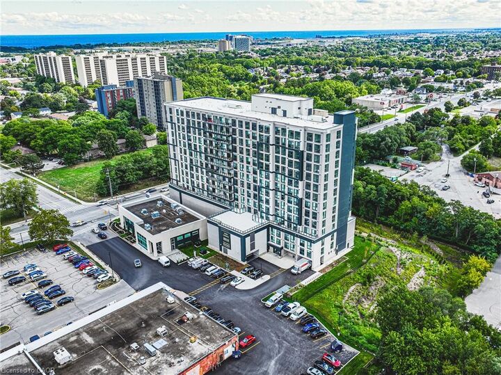 Property Photo:  870 Queenston Road 1107  ON L8G 0B9 