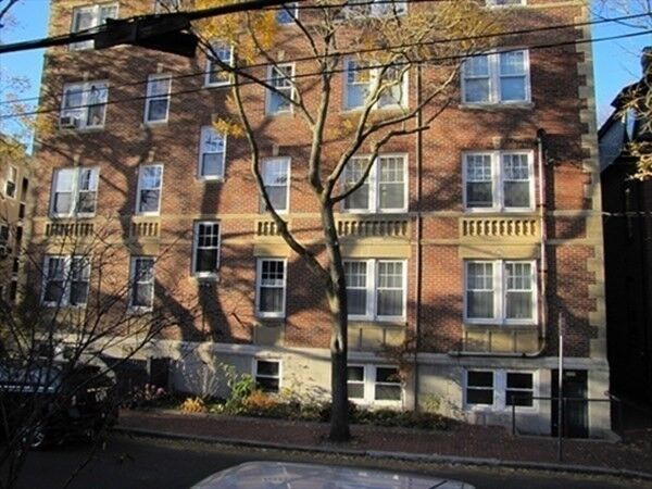 Property Photo:  21 Shepard St 1  MA 02138 