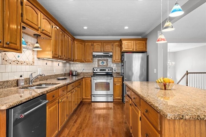 Property Photo:  37 Dupuis Ave  MA 01604 