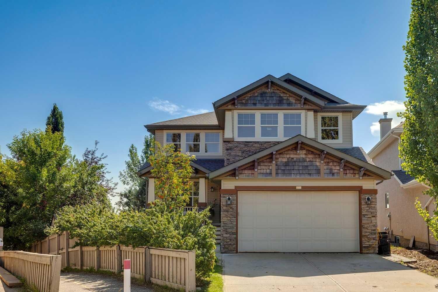 Property Photo:  40 Springbank Bay SW  AB T3H 5E4 