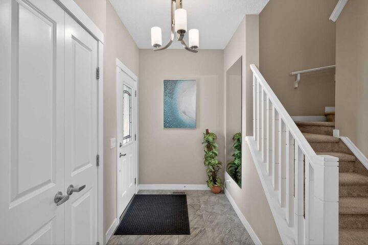 Property Photo:  76 Nolancrest Circle NW  AB T3R 0T8 