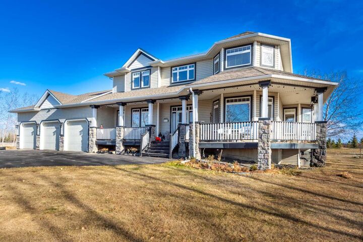 Property Photo:  263140 Butte Hills Way  AB T4A 0P6 
