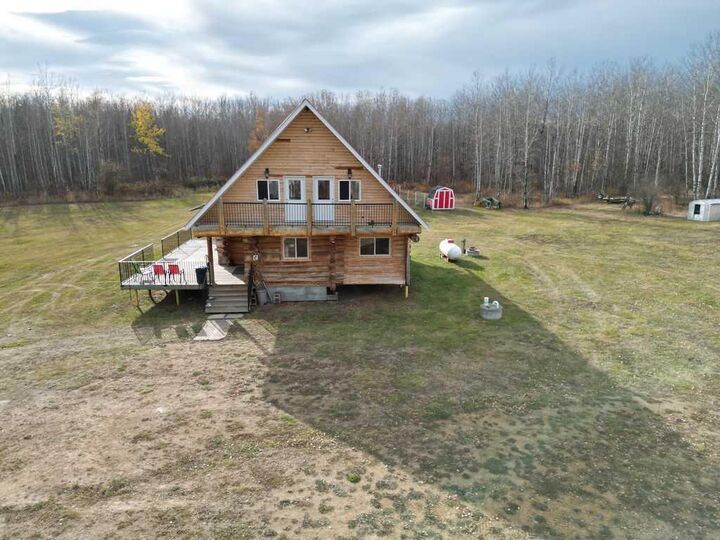 Property Photo: 635013 Range Road 225 AB T0G 1T0