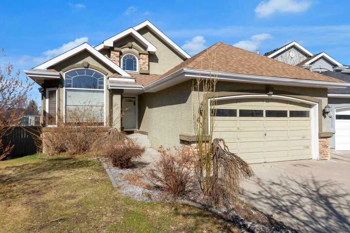 63 Mt Assiniboine Circle SE — photo 1