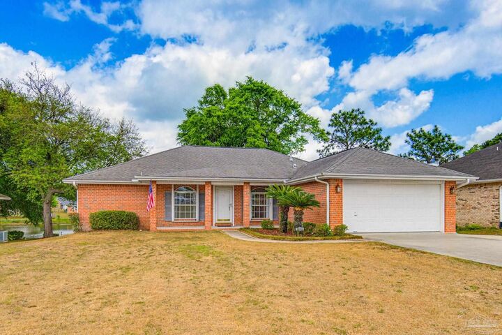 Property Photo:  2856 Atoka Trl  FL 32539 