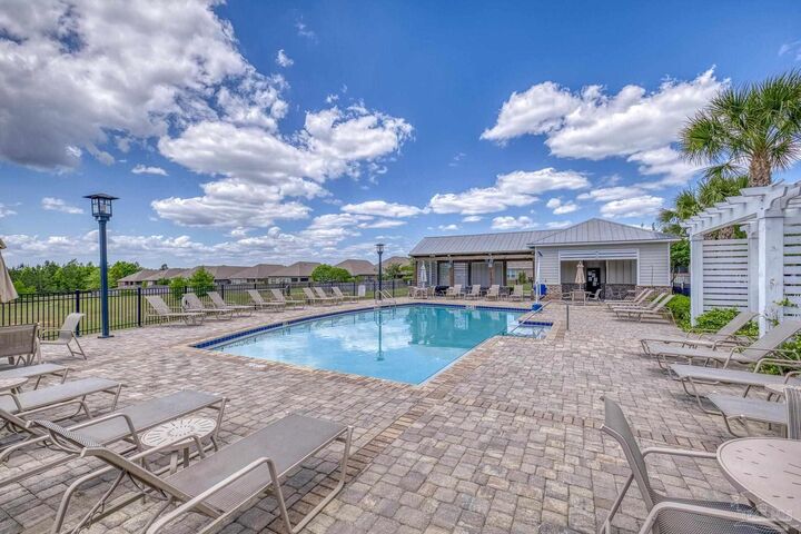 Property Photo:  7838 Burnside Loop  FL 32526 