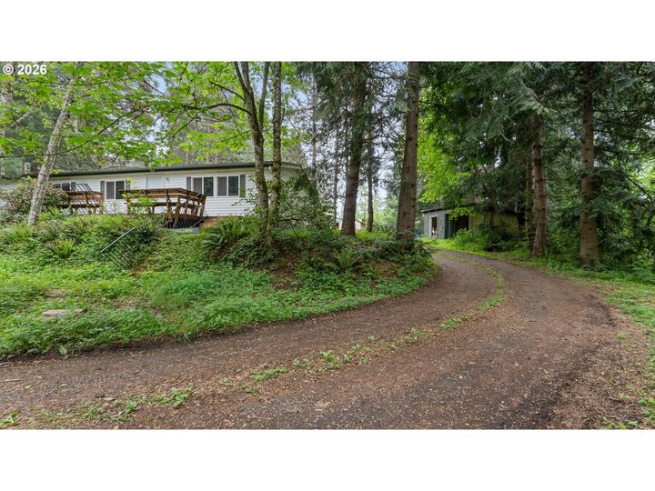 Property Photo:  31484 SE Woodland Rd  OR 97023 