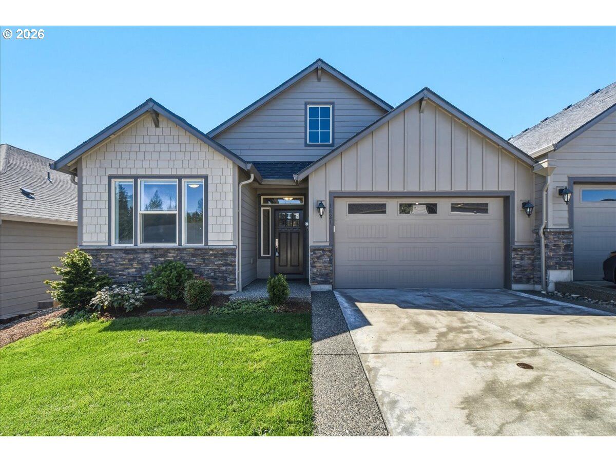 Property Photo:  1821 NE 173rd Way  WA 98642 