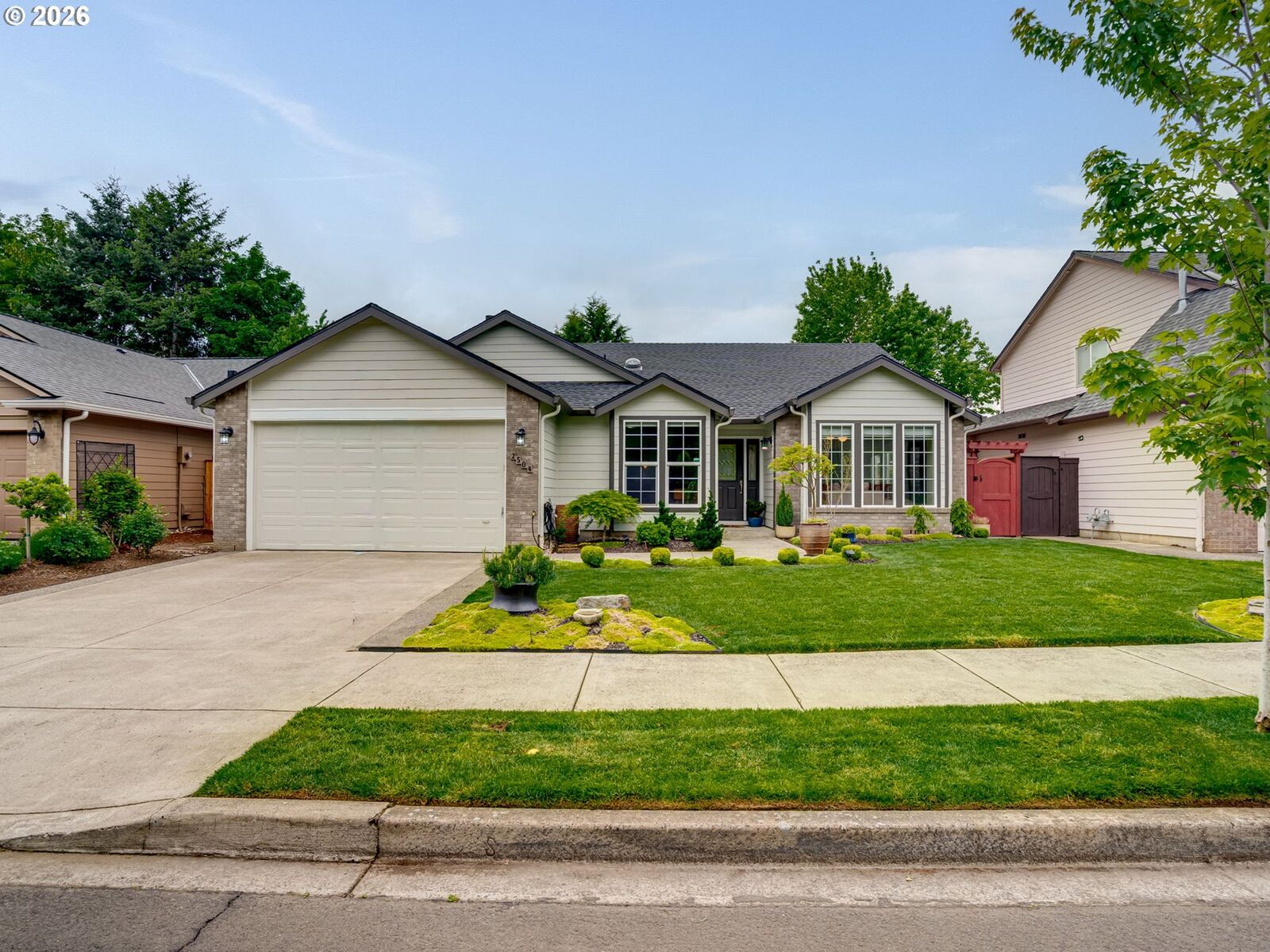 Property Photo:  2504 NE 177th Ave  WA 98684 