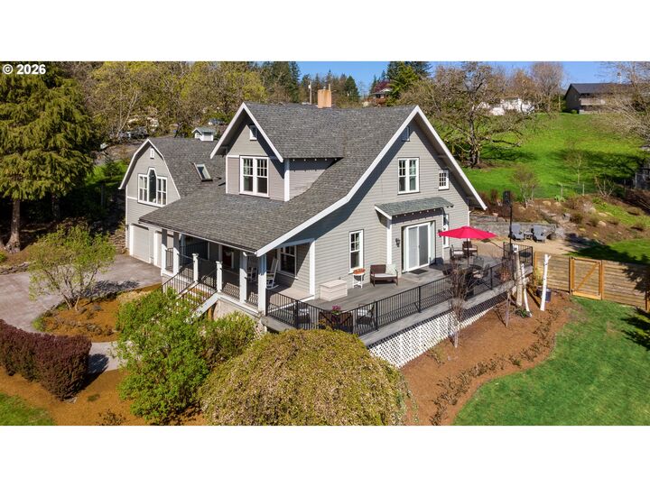 Property Photo:  602 NW 18th Loop  WA 98607 