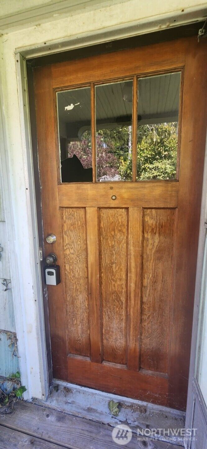 Property Photo:  2323  Victory Way  WA 98520 